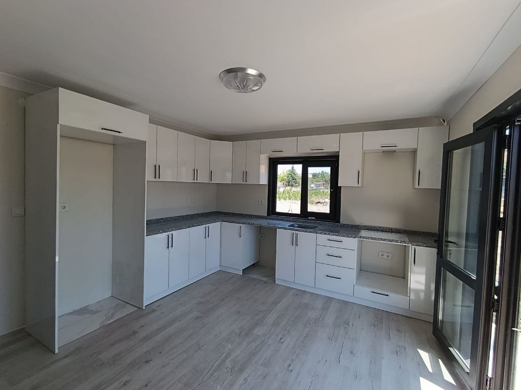 125 M2 3+1